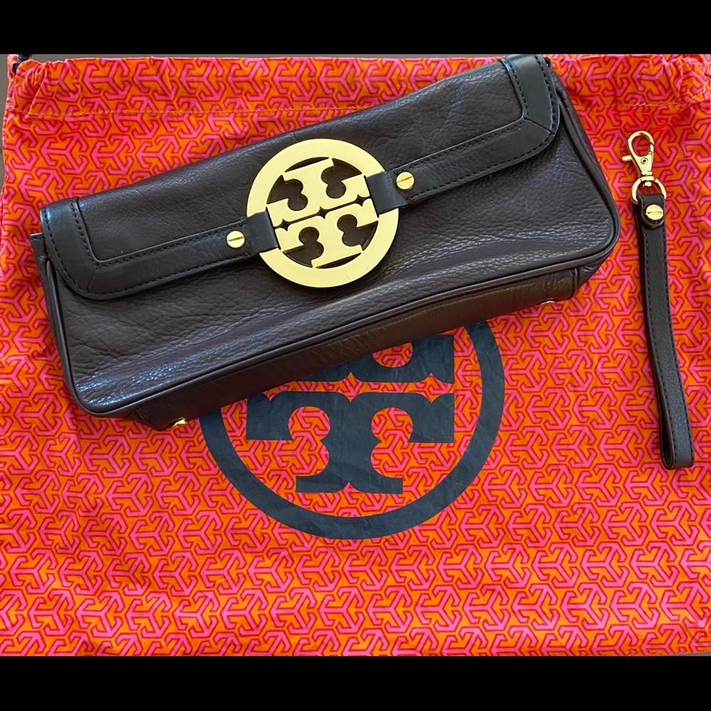 TORY BURCH Brown Pebbled Leather Wristlet Clutch